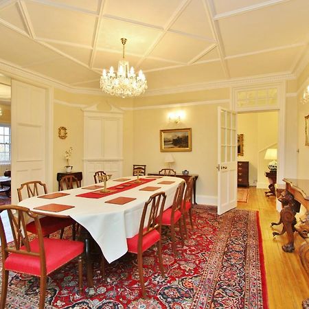 Ramsay Garden - Spacious 3-Bedroom Apartment Next To Edinburgh Castle Luaran gambar