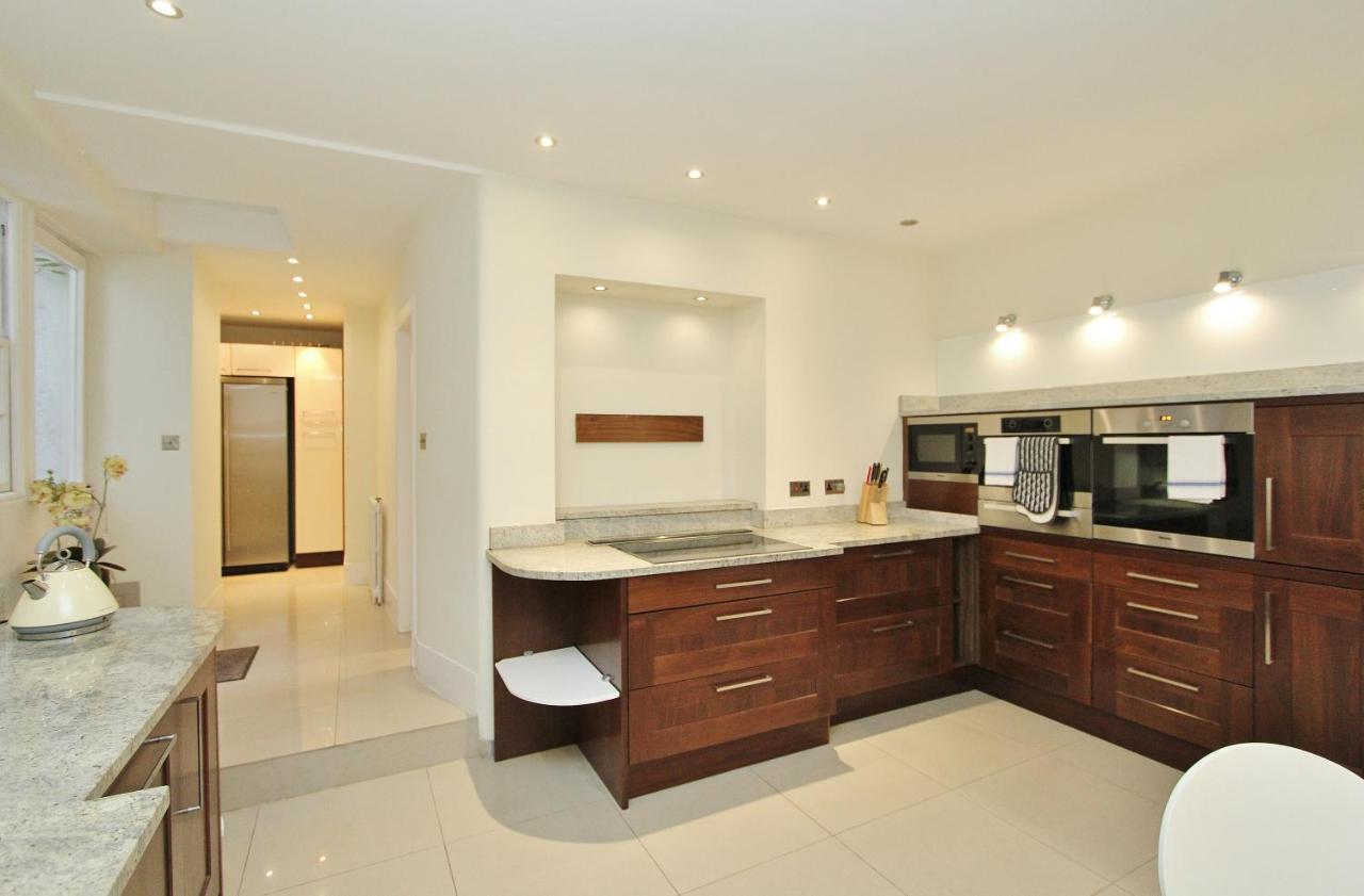 Ramsay Garden - Spacious 3-Bedroom Apartment Next To Edinburgh Castle Luaran gambar
