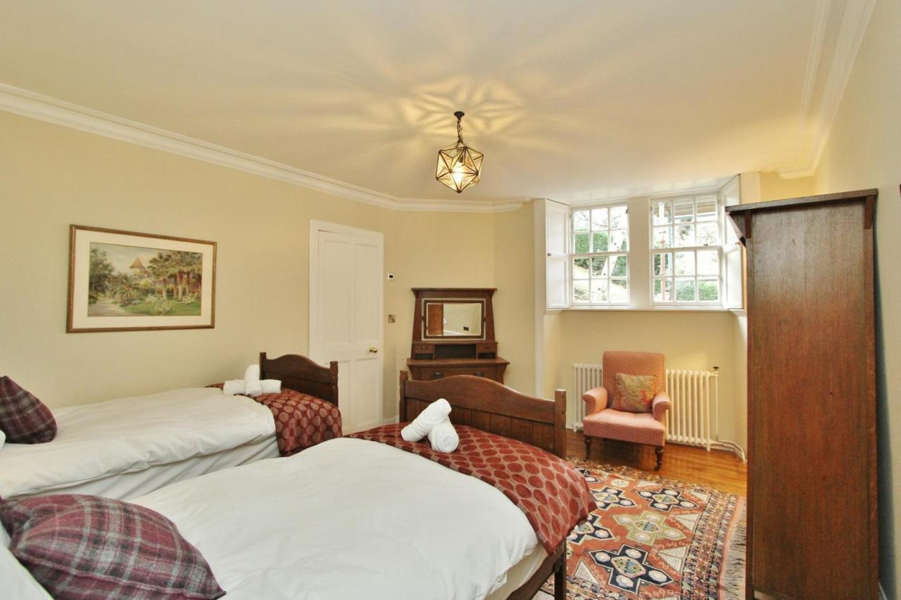 Ramsay Garden - Spacious 3-Bedroom Apartment Next To Edinburgh Castle Luaran gambar